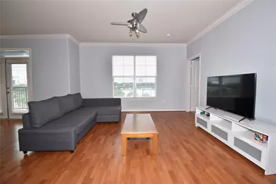 1711 Old Spanish Trail #405, Houston, TX 77054 - Photo 3