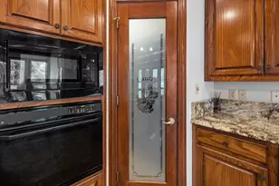 27076 Interstate 10, Winnie, TX 77665 - Photo 11