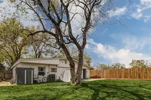 4815 Edfield St, Houston, TX 77033 - Photo 19