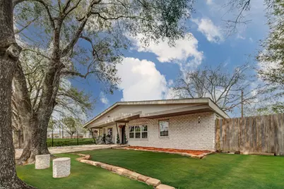 4815 Edfield Street, Houston, TX 77033 - Photo 3