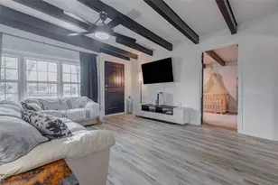 4815 Edfield St, Houston, TX 77033 - Photo 5