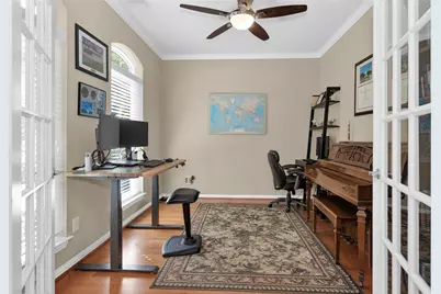 138 S Evangeline Oaks Circle, The Woodlands, TX 77384 - Photo 5