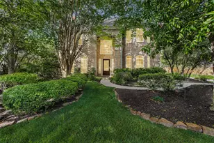 138 S Evangeline Oaks Cir, The Woodlands, TX 77384 - Photo 1