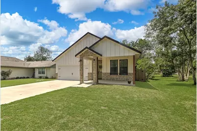 502 S Carroll Street, La Porte, TX 77571 - Photo 1