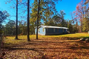 1405 May Dr, Onalaska, TX 77360 - Photo 5