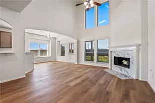 406 Forest Village Cir, La Marque, TX 77568 - Photo 7