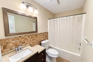 3130 Balzar Dr, Dickinson, TX 77539 - Photo 17