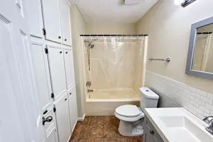3130 Balzar Dr, Dickinson, TX 77539 - Photo 13