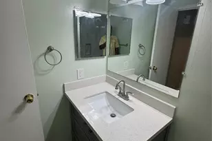 6500 E Sands Point Dr, Houston, TX 77074 - Photo 9