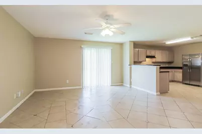 12718 Blue Timbers Court, Houston, TX 77044 - Photo 5