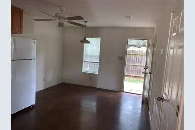 4504 College Main Street #114, Bryan, TX 77801 - Photo 19