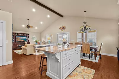2910 Shady Lane, Crystal Beach, TX 77650 - Photo 13