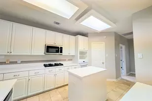 8803 Wheatland Dr, Houston, TX 77064 - Photo 5