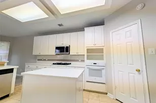 8803 Wheatland Dr, Houston, TX 77064 - Photo 7