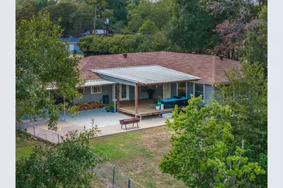 1102 N Pecan Street, Caldwell, TX 77836 - Photo 29