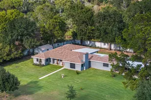 1102 N Pecan St, Caldwell, TX 77836 - Photo 39