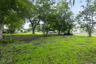 5541 Crane Street, Houston, TX 77026 - Photo 13