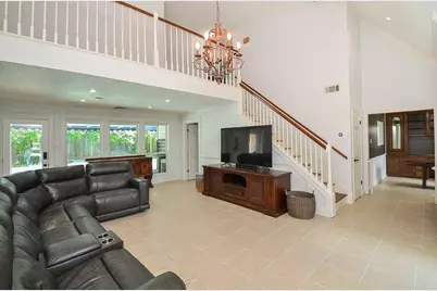 11302 Burgoyne Drive, Houston, TX 77077 - Photo 5