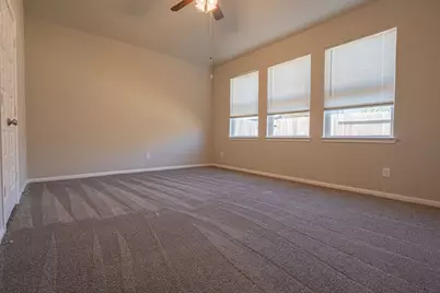 8435 Sunset Horizon Drive, Baytown, TX 77521 - Photo 9