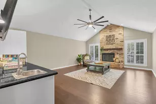 6514 Larkmount Dr, Spring, TX 77389 - Photo 17