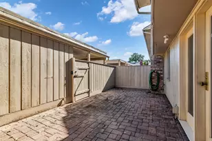 6425 Olympia Dr, Houston, TX 77057 - Photo 13