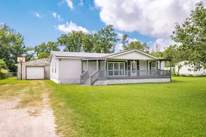 5410 Carriage Trails Drive, Baytown, TX 77523 - Photo 3
