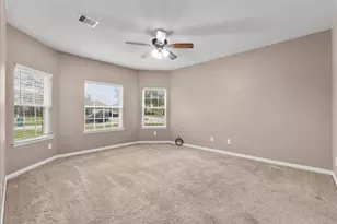 322 Shoshone Ridge Dr, La Marque, TX 77568 - Photo 17