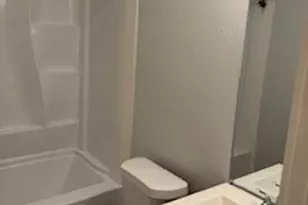 8416 La Porte Rd, Houston, TX 77012 - Photo 9