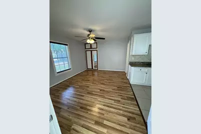 8416 La Porte Road, Houston, TX 77012 - Photo 11