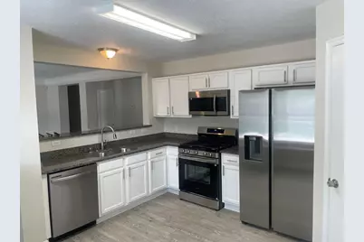 19055 Remington Bend Drive, Houston, TX 77073 - Photo 5