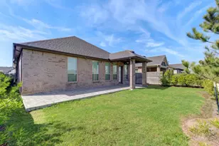 10239 Bayou Oaks Dr, Conroe, TX 77385 - Photo 15