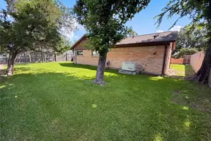 342 Queenstown Rd, Houston, TX 77015 - Photo 5