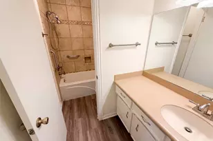 342 Queenstown Rd, Houston, TX 77015 - Photo 13