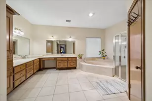 3811 Trappers Forest Dr, Houston, TX 77088 - Photo 15