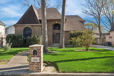 3811 Trappers Forest Drive, Houston, TX 77088 - Photo 1