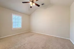 27911 Warren Park Dr, Katy, TX 77494 - Photo 17