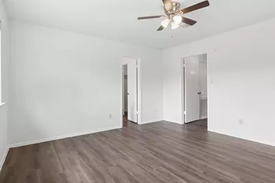 10411 Rabbit Oak Drive, Houston, TX 77065 - Photo 13