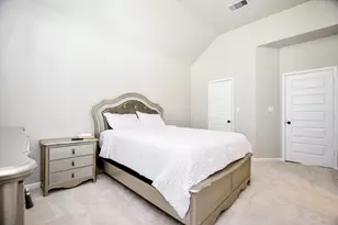 2033 Millbridge Spring, South Houston, TX 77051 - Photo 7