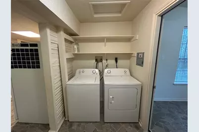 2561 Pioneer Ln Lane, Cleveland, TX 77328 - Photo 5