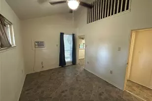 2561 Pioneer Ln Ln, Cleveland, TX 77328 - Photo 7