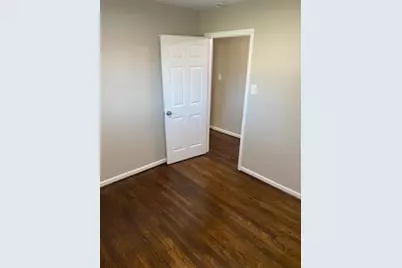 2626 Tidewater Drive, Houston, TX 77045 - Photo 7