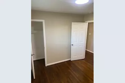 2626 Tidewater Drive, Houston, TX 77045 - Photo 9