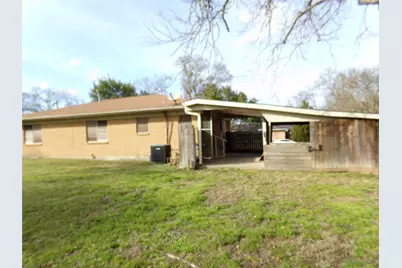 211 W Sherman Street, Livingston, TX 77351 - Photo 17