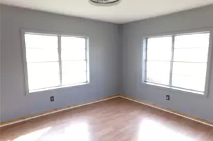 211 W Sherman St, Livingston, TX 77351 - Photo 13