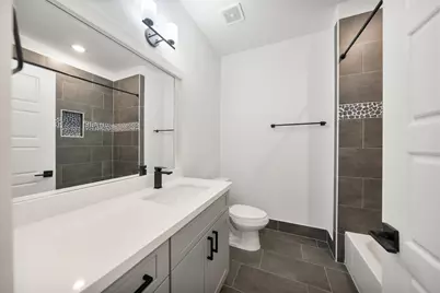 412 Neyland Street #C, Houston, TX 77022 - Photo 23