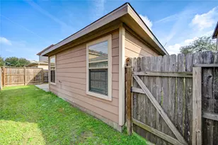 1010 Hummingbird Point Ln, Houston, TX 77090 - Photo 43