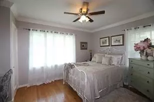 955 Althea Dr, Houston, TX 77018 - Photo 9