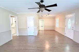 321 20th Ave N, Texas City, TX 77590 - Photo 13