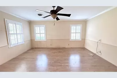321 20th Avenue N, Texas City, TX 77590 - Photo 11