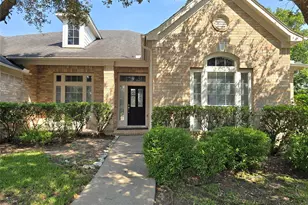 2414 Hidden Park Ct, Richmond, TX 77469 - Photo 3